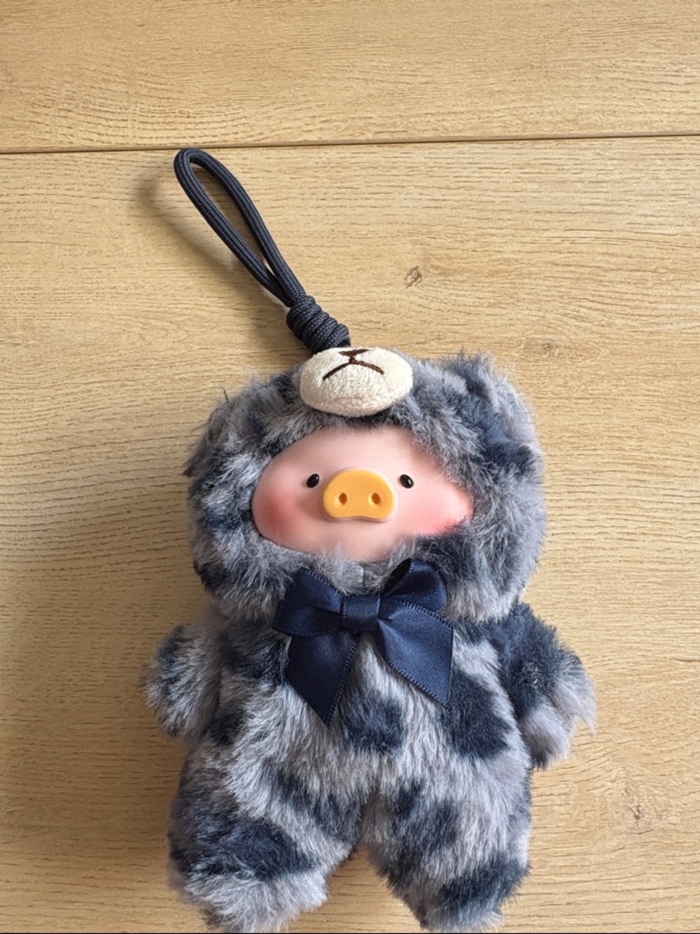 Teddy lulu playful teddy